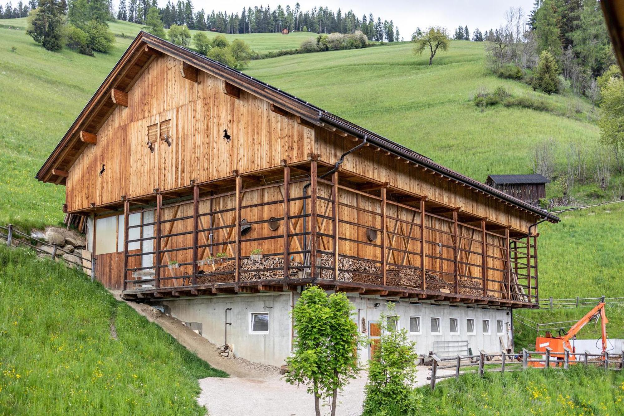 Bolser App Plan De Corones San Vigilio Di Marebbe Rom bilde